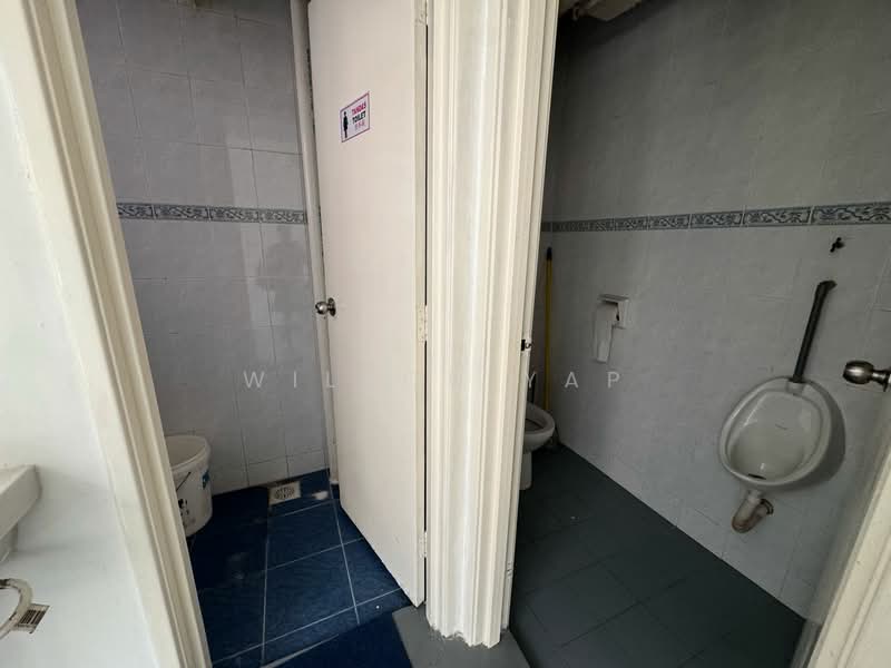 Shop / Office for Rent in Puchong (Selangor) - Wilson Yap - Bathroom - PropertyGuru.com.my