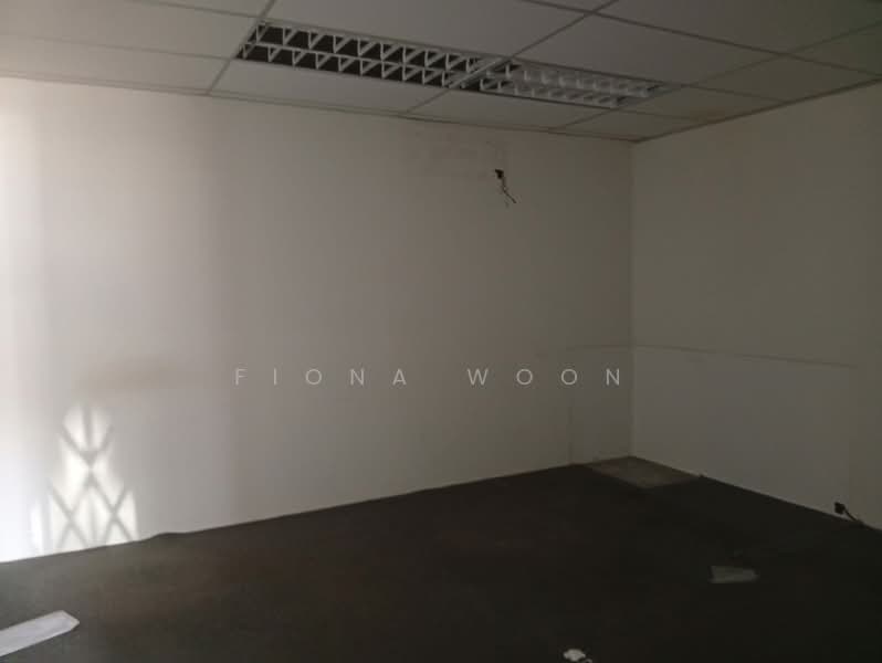 Shop for Sale in Taman Cheng Permai (Cheng) - Fiona Woon - Interior - PropertyGuru.com.my