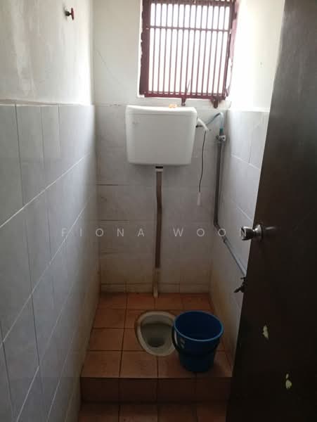 Shop for Sale in Taman Cheng Permai (Cheng) - Fiona Woon - PropertyGuru.com.my