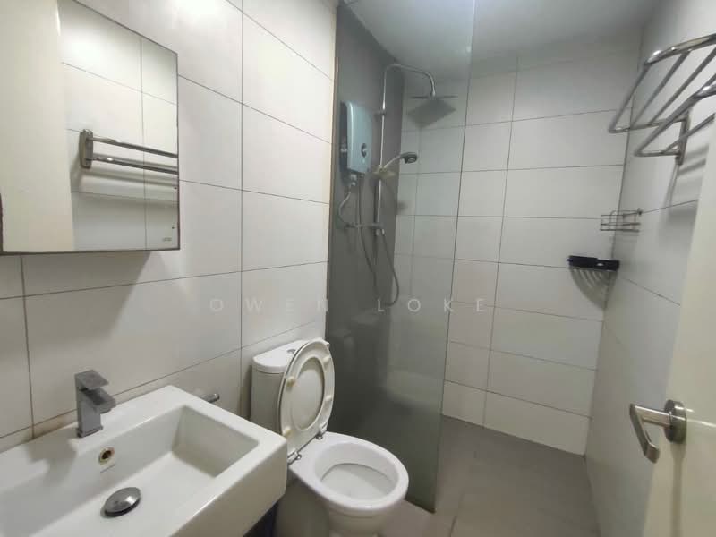 Servis Apartment untuk Disewa di The Grand @ Kelana Damansara Suite - Owen Loke - Bathroom - PropertyGuru.com.my