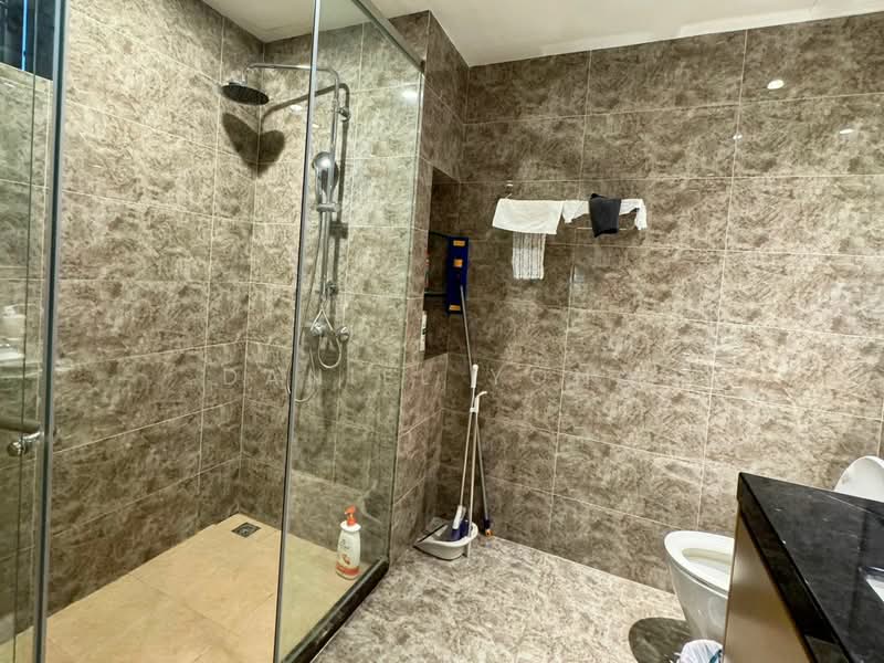 Kondominium untuk Disewa di R&F Princess Cove Phase 2-Seine Region - Daniel Yong - Bathroom - PropertyGuru.com.my