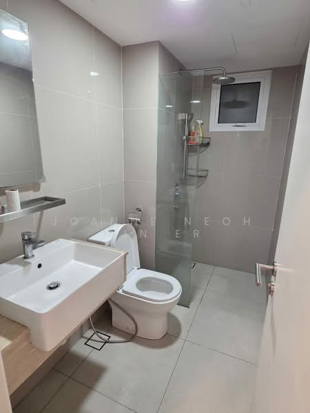 Servis Apartment untuk Dijual di Sentul Point - JOANNE NEOH MIN ER - Bathroom - PropertyGuru.com.my