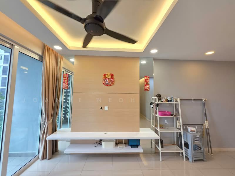 Servis Apartment untuk Dijual di Sentul Point - JOANNE NEOH MIN ER - Living Room - PropertyGuru.com.my