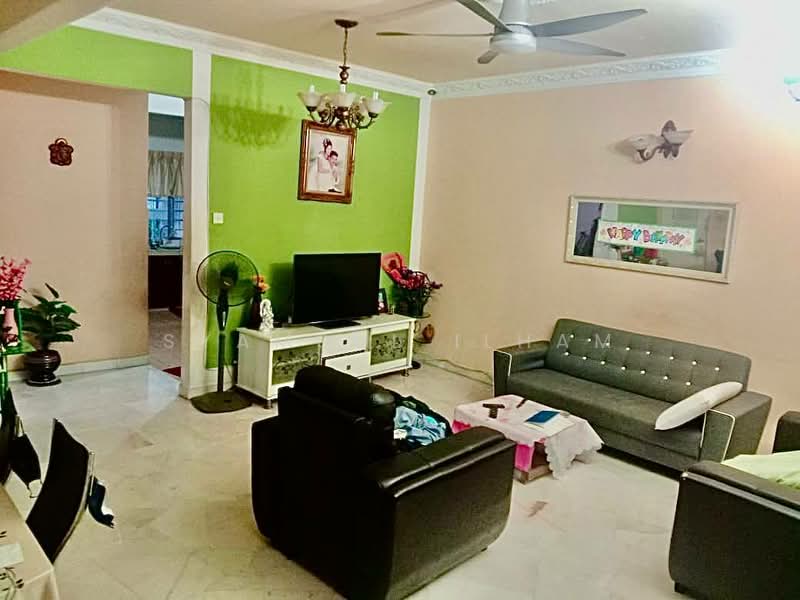 Rumah Teres 2 Tingkat untuk Dijual di Subang Jaya (Selangor) - Syamsul Ilham - Living Room - PropertyGuru.com.my