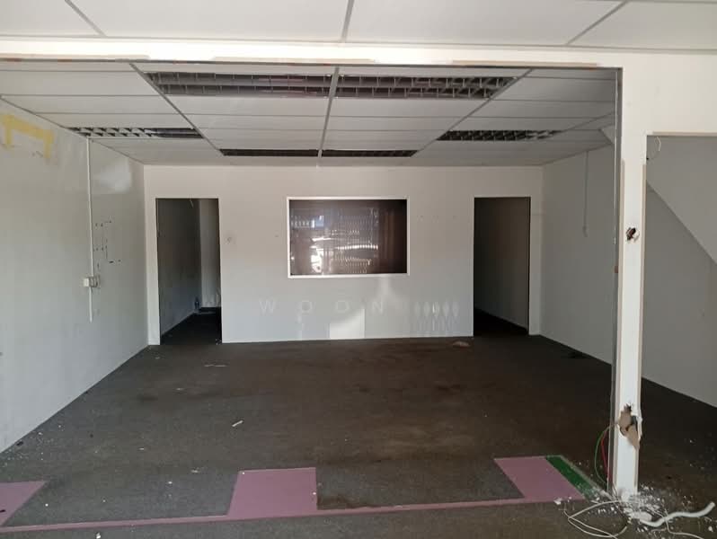 Shop for Sale in Taman Cheng Permai (Cheng) - Woon . - Interior - PropertyGuru.com.my