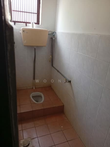 Shop for Sale in Taman Cheng Permai (Cheng) - Woon . - PropertyGuru.com.my
