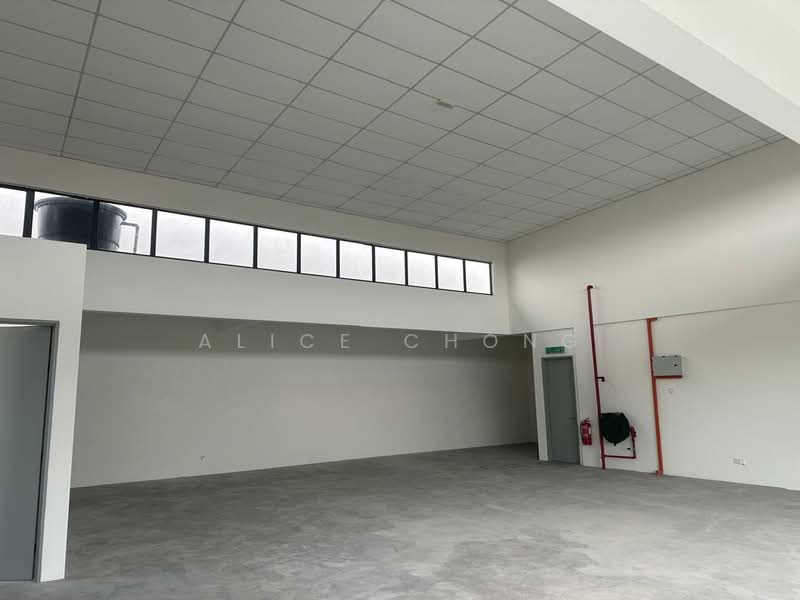 Factory for Rent in Kota Puteri Seksyen 8 (Batu Arang) - Alice Chong - Interior - PropertyGuru.com.my