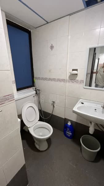Kondominium untuk Disewa di E-Park Condominium - Louis Chuah - Bathroom - PropertyGuru.com.my