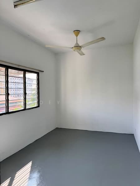 Flat for Rent at Damai Utama - Joey Wong - Interior - PropertyGuru.com.my