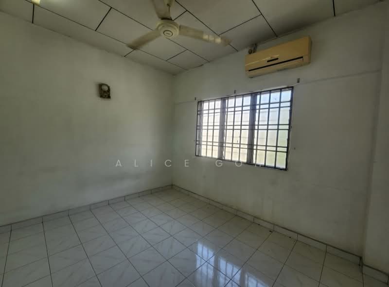 Flat for Rent at Taman Bukit Mewah - Alice Goh - Interior - PropertyGuru.com.my