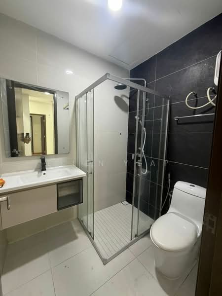 Condominium for Rent at Amberside @ Country Garden Danga Bay - Ellen Yeap - Bathroom - PropertyGuru.com.my