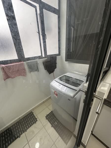 Service Residence for Rent at United Point (Residensi Berpadu) - Perry Chai - Balcony - PropertyGuru.com.my