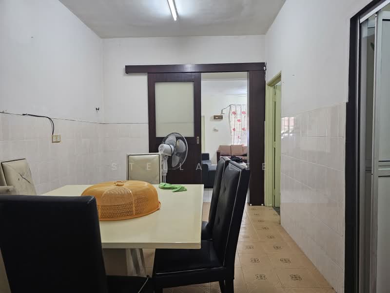 2-storey Terraced House for Sale in Bandar Mahkota Cheras (Cheras) - Stella Lee - Dining Room - PropertyGuru.com.my