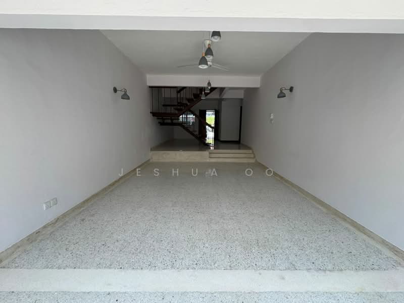 Rumah Teres 2 Tingkat untuk Disewa di Taman Melawati (Ulu Kelang) - Jeshua Oo - Entrance - PropertyGuru.com.my