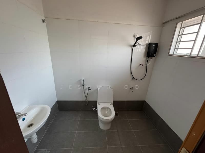 Rumah Teres 2 Tingkat untuk Disewa di Taman Melawati (Ulu Kelang) - Jeshua Oo - Bathroom - PropertyGuru.com.my