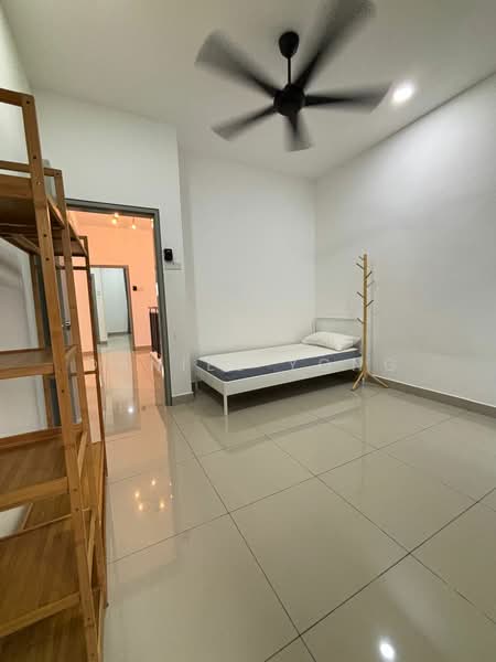 2-storey Terraced House for Sale in Masai (Johor) - Daniel Yong - Bedroom - PropertyGuru.com.my
