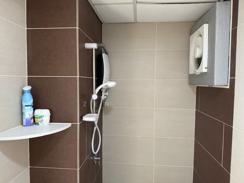 Servis Apartment untuk Disewa di Livia Residence @ C180 - Zen Law - Bathroom - PropertyGuru.com.my