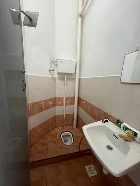 1-storey Terraced House for Sale in Klebang (Melaka) - Abby Ho - Bathroom - PropertyGuru.com.my