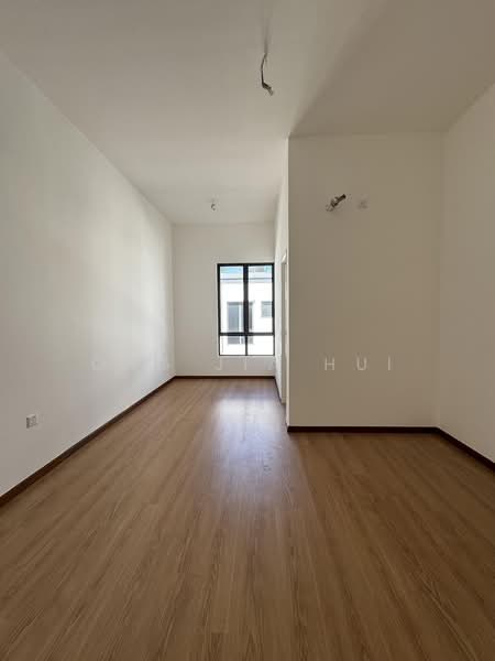 2-storey Terraced House for Sale in Bandar Sri Sendayan (Negeri Sembilan) - Ong Jia Hui - Bedroom - PropertyGuru.com.my