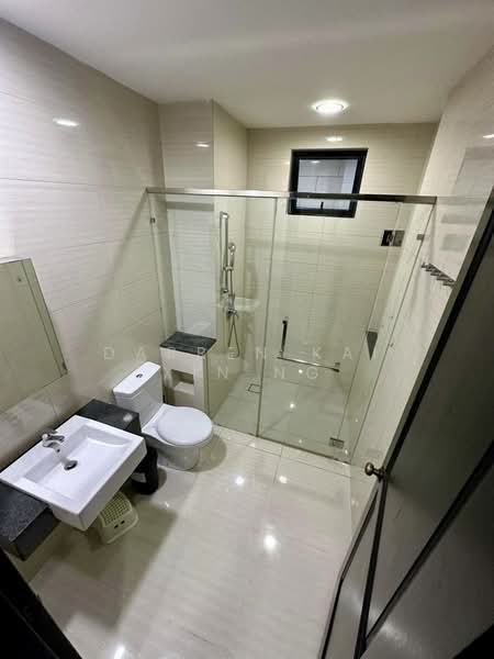 Servis Apartment untuk Disewa di Reflection Residences - Darren Kai Xin Ng - Bathroom - PropertyGuru.com.my