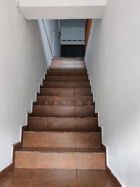 Kedai / Pejabat untuk Disewa di Taman Johor Jaya (Johor Bahru) - Kay Ng - Corridor - PropertyGuru.com.my