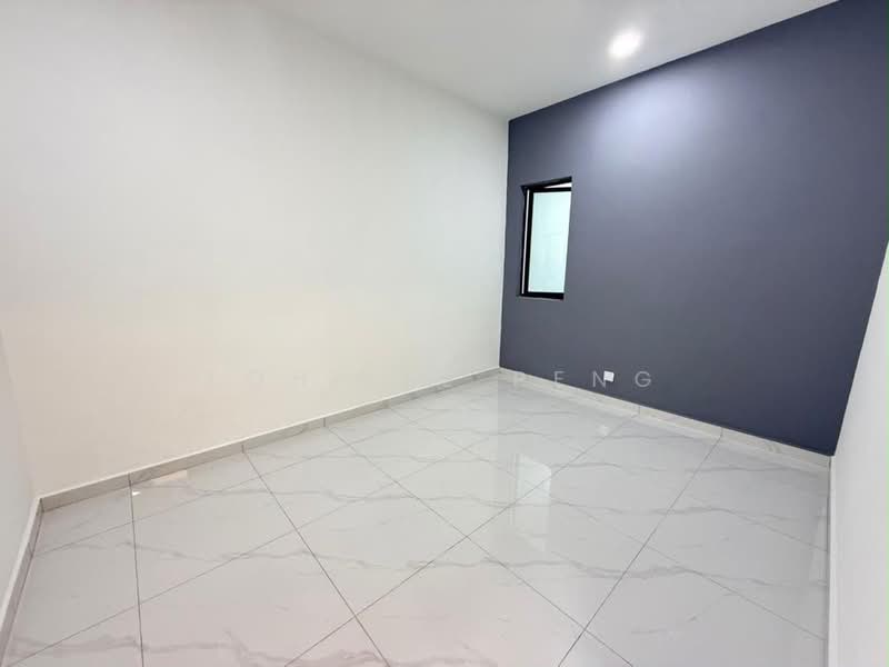Rumah Teres 1 Tingkat untuk Dijual di Bandar Seri Alam (Masai) - Loh Lee Peng - PropertyGuru.com.my
