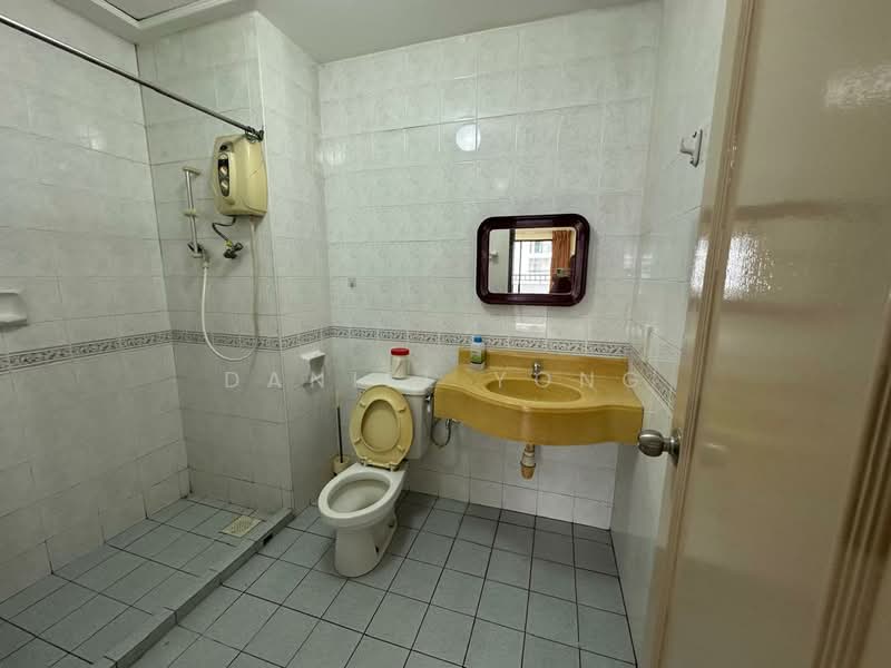 Condominium for Rent at Polo Park - Daniel Yong - Bathroom - PropertyGuru.com.my