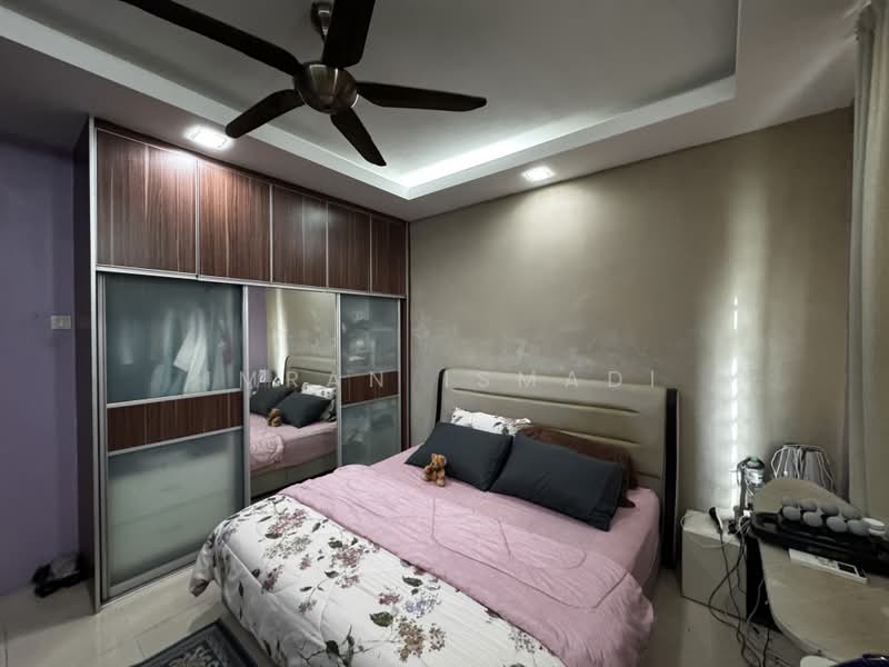 Pangsapuri untuk Dijual di Pangsapuri Anggun - Imran Ismadi - Bedroom - PropertyGuru.com.my