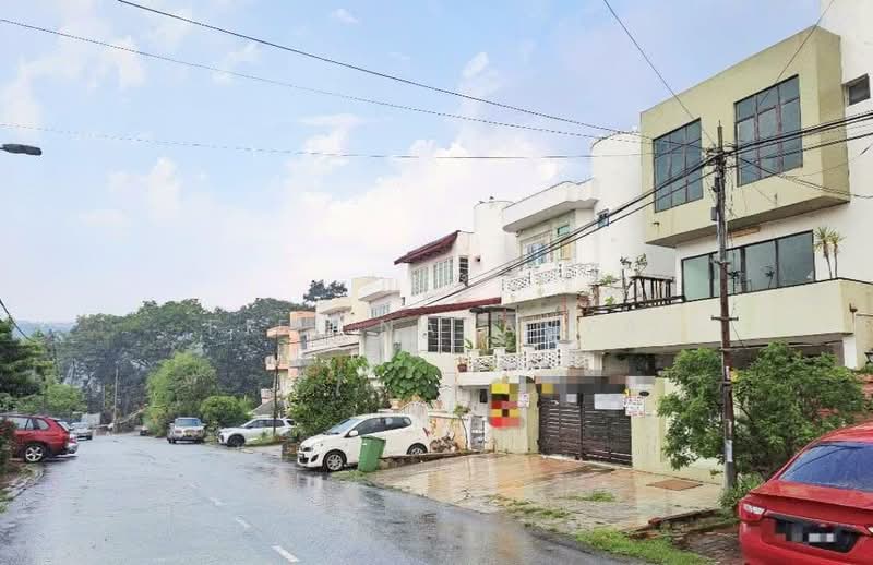 Rumah Teres 3 Tingkat untuk Dijual di Ampang (Selangor) - Fifi Natasya - Exterior - PropertyGuru.com.my