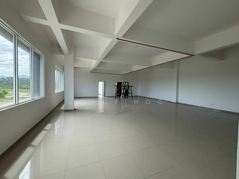 Factory for Rent in Rawang (Selangor) - Joyce Hoo - Interior - PropertyGuru.com.my