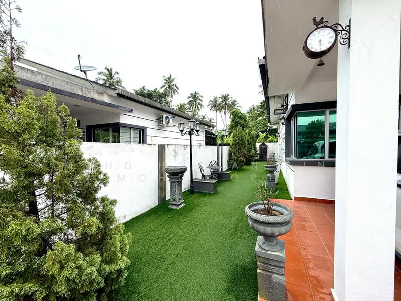Semi-Detached House for Sale in Kampung Tok Muda (Kapar) - Mohd Hazlan bin Mohd Sopi - PropertyGuru.com.my