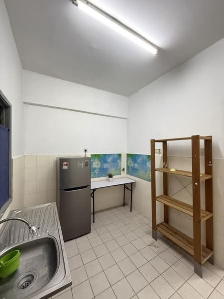 Pangsapuri untuk Disewa di Jalil Damai Apartments - John Khaw - Kitchen - PropertyGuru.com.my