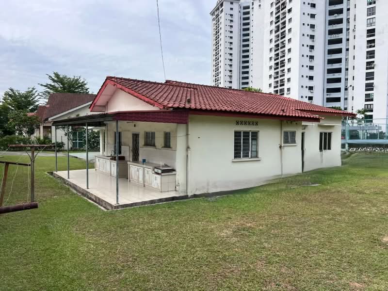 Rumah Banglo untuk Dijual di Seksyen 12 (Petaling Jaya) - Lina A - Exterior - PropertyGuru.com.my