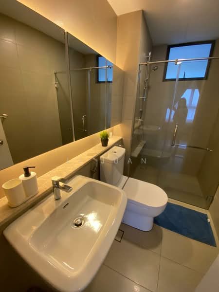 Condominium for Rent at The WaterEdge (Pinggiran Air) - Li Juan - Bathroom - PropertyGuru.com.my