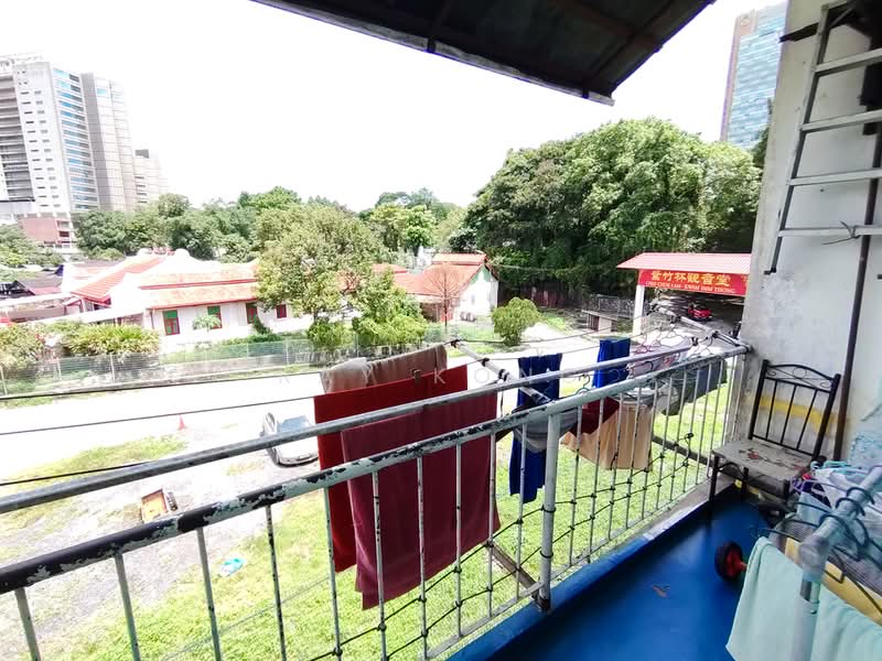 Rumah Flat untuk Dijual di Jalan Gajus - Ray Kong - PropertyGuru.com.my
