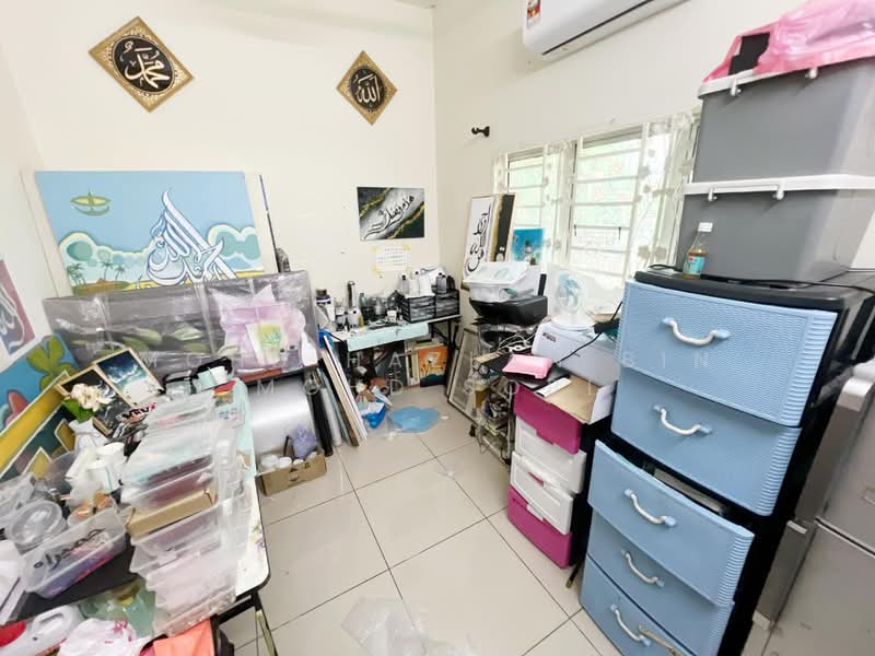 Semi-Detached House for Sale in Kampung Batu 9 Kebun Baru (Telok Panglima Garang) - Mohd Hazlan bin Mohd Sopi - PropertyGuru.com.my
