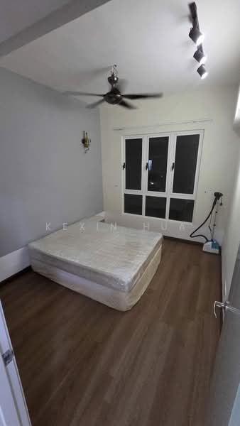 Servis Apartment untuk Disewa di Tropez Residences - Kexin Hua - Bedroom - PropertyGuru.com.my