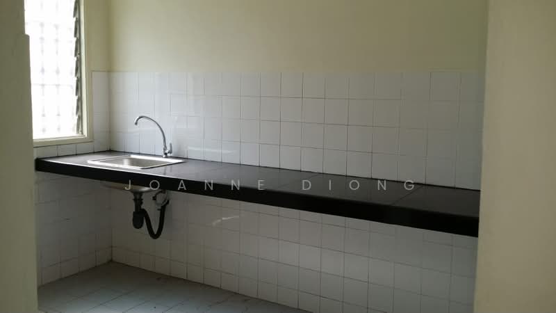 2-storey Terraced House for Sale in Taman Putra Perdana (Puchong) - Joanne Diong - Kitchen - PropertyGuru.com.my