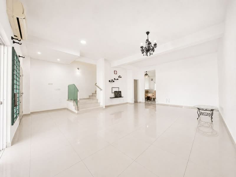 2-storey Terraced House for Sale in Bandar Seri Impian (Kluang) - Sufi Norman - Living Room - PropertyGuru.com.my