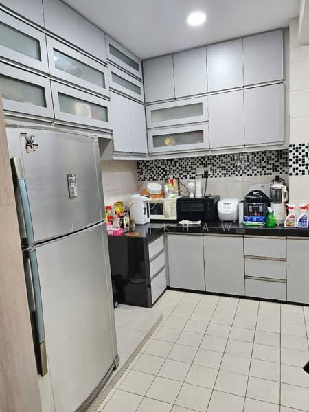 Condominium for Sale at Kinrara Mas - John Khaw - Kitchen - PropertyGuru.com.my