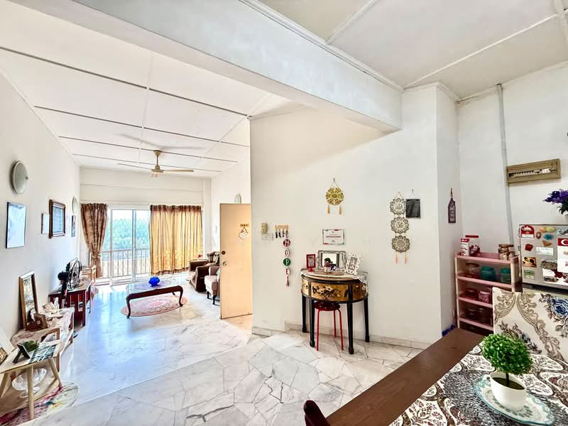 Pangsapuri untuk Dijual di Sri Kenangan - Affan Syahir - Living Room - PropertyGuru.com.my
