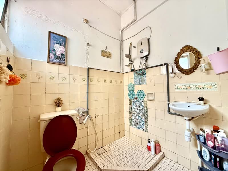 Pangsapuri untuk Dijual di Sri Kenangan - Affan Syahir - Bathroom - PropertyGuru.com.my