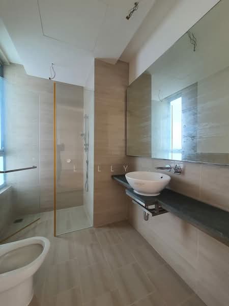 Kondominium untuk Dijual di Springtide Residences - Lilly . - Bathroom - PropertyGuru.com.my