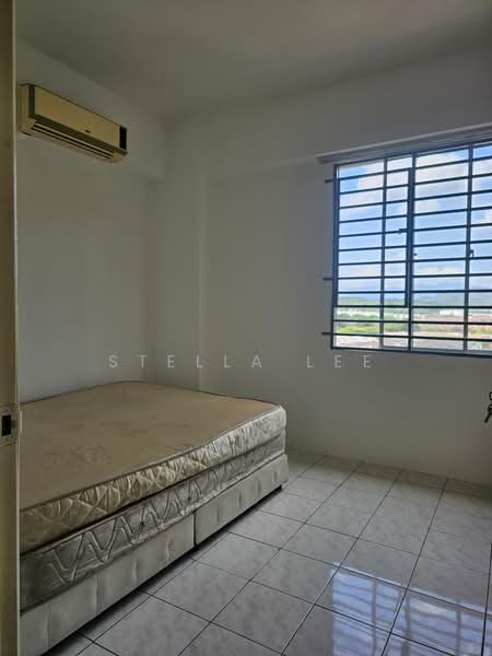 Condominium for Sale at Green Acre - Stella Lee - Bedroom - PropertyGuru.com.my