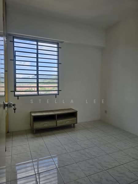 Condominium for Sale at Green Acre - Stella Lee - Bedroom - PropertyGuru.com.my