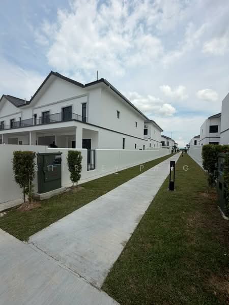 Rumah Kluster untuk Dijual di Eco Botanic 2 (Iskandar Puteri (Nusajaya)) - Shirley Pang - Exterior - PropertyGuru.com.my