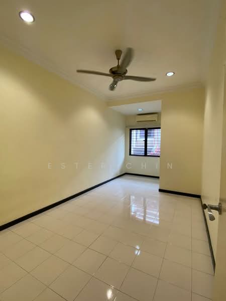 Rumah Teres 2 Tingkat untuk Dijual di Bukit Jelutong (Shah Alam) - Ester Chin - PropertyGuru.com.my