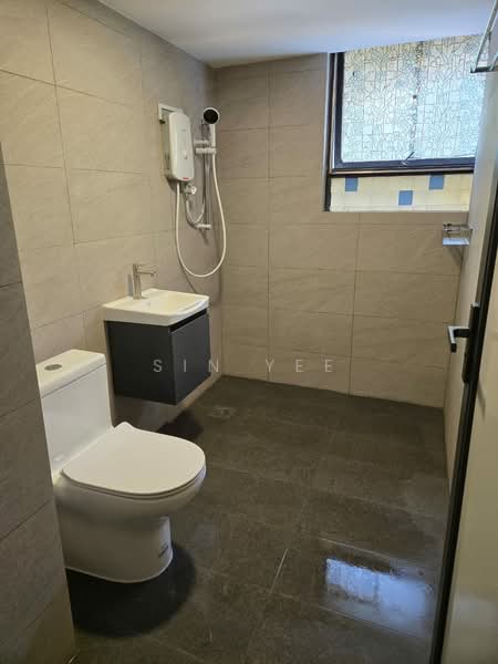 Condominium for Rent at Mont Kiara Pines - Sin Yee - Bathroom - PropertyGuru.com.my