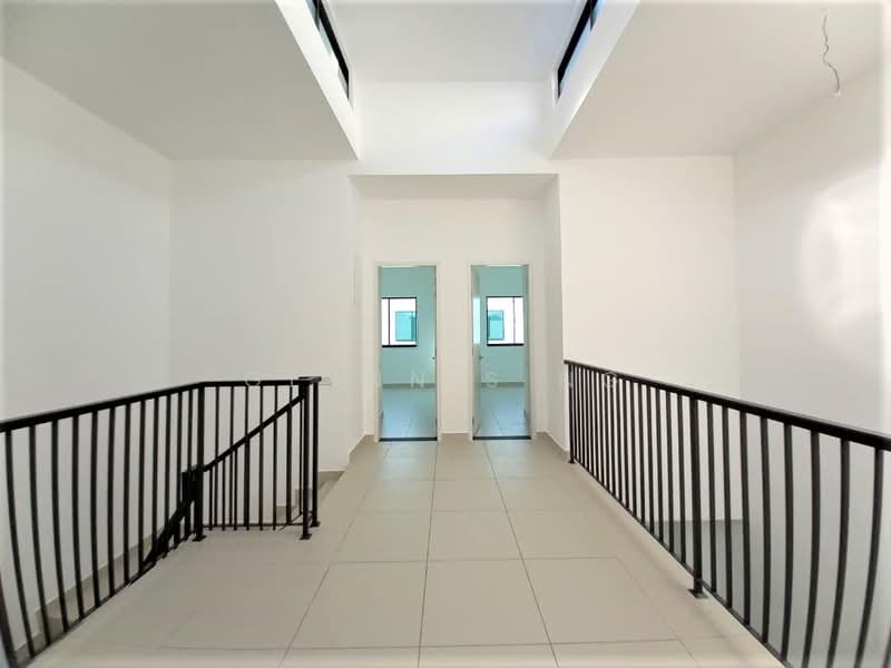 Rumah Teres untuk Dijual di Bandar Cassia (Batu Kawan) - Glynnis Ng - Corridor - PropertyGuru.com.my