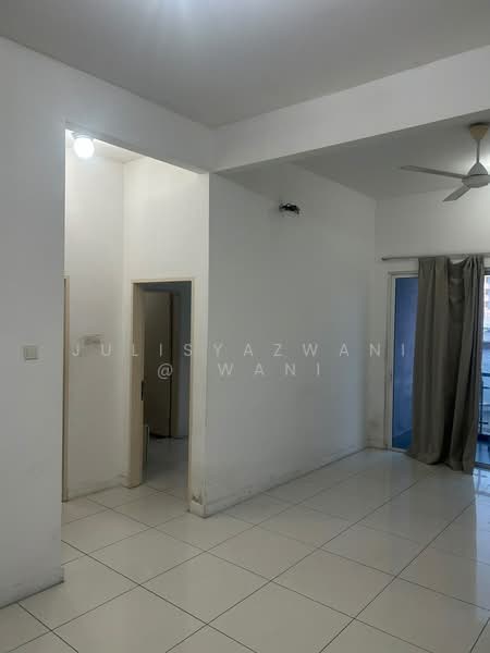 Service Residence for Rent at Skypod Residence - Julisyazwani @ Wani - PropertyGuru.com.my